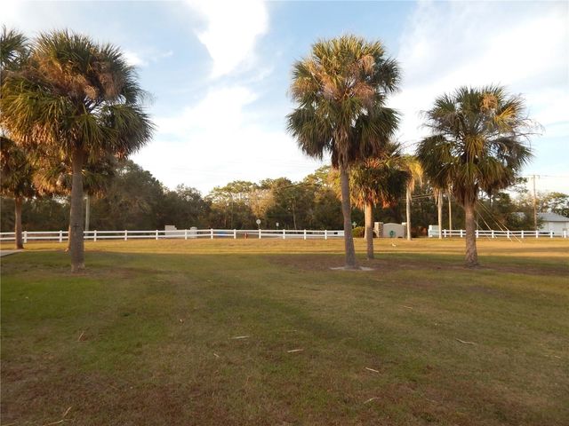 105 CLUB CIRCLE, Lake Wales, FL 33898