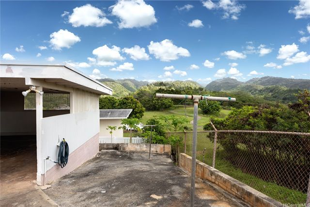 1599 Ala Amoamo Street, Honolulu, HI 96819
