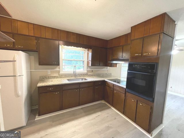 22 Marty Lane, Dallas, GA 30132