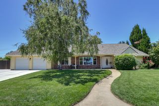 4603 American River Dr, Sacramento, CA 95864