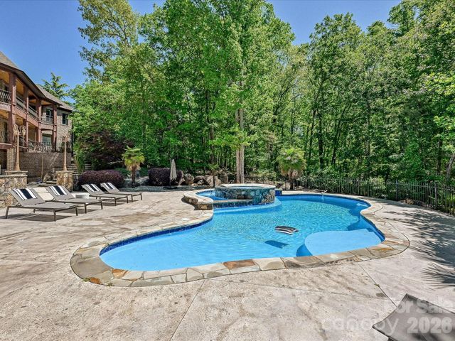 6112 Rehobeth Road, Waxhaw, NC 28173
