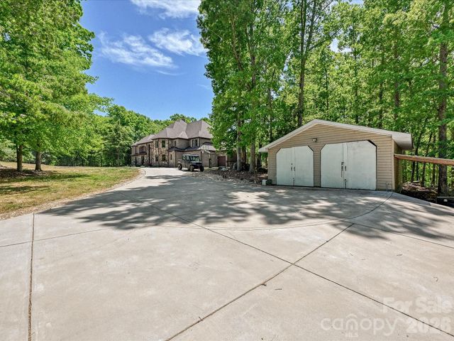 6112 Rehobeth Road, Waxhaw, NC 28173
