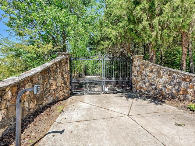 6112 Rehobeth Road, Waxhaw, NC 28173