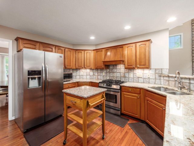 7446 Loy Rush Court, Canal Winchester, OH 43110