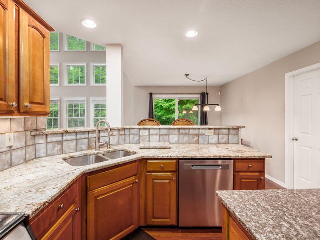 7446 Loy Rush Court, Canal Winchester, OH 43110