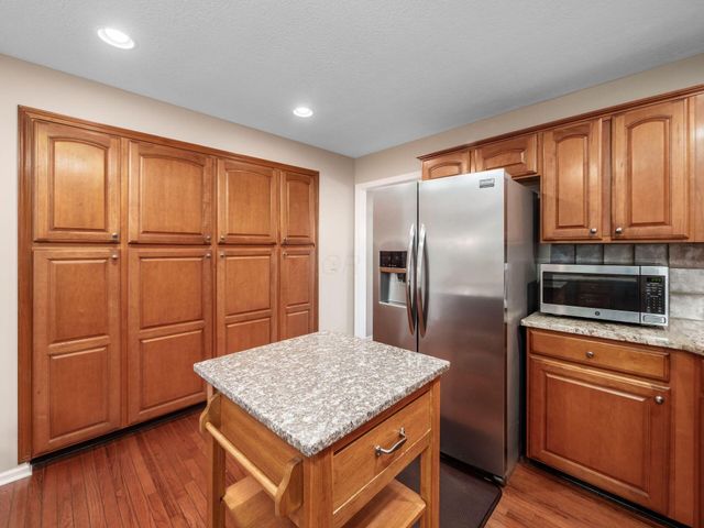 7446 Loy Rush Court, Canal Winchester, OH 43110