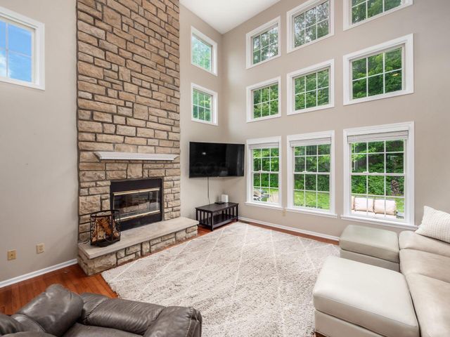 7446 Loy Rush Court, Canal Winchester, OH 43110