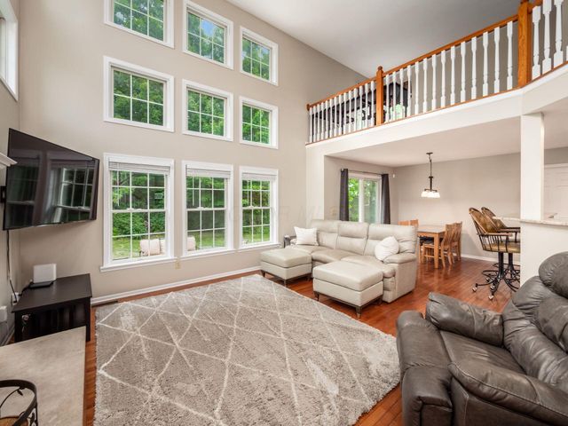 7446 Loy Rush Court, Canal Winchester, OH 43110