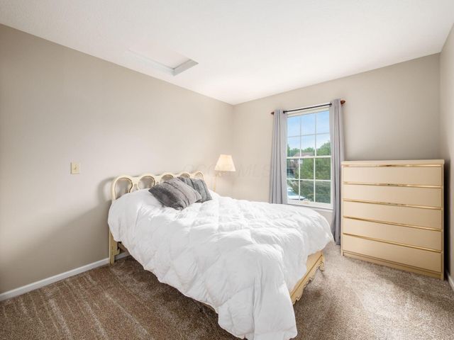 7446 Loy Rush Court, Canal Winchester, OH 43110