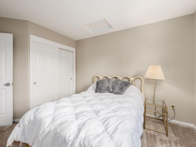 7446 Loy Rush Court, Canal Winchester, OH 43110