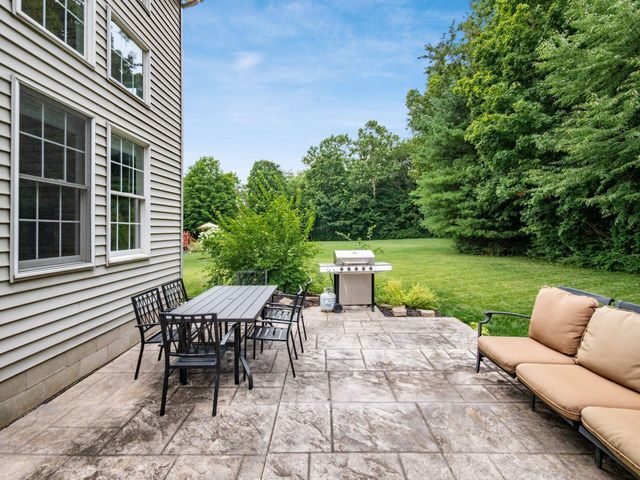 7446 Loy Rush Court, Canal Winchester, OH 43110