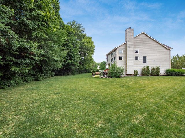 7446 Loy Rush Court, Canal Winchester, OH 43110
