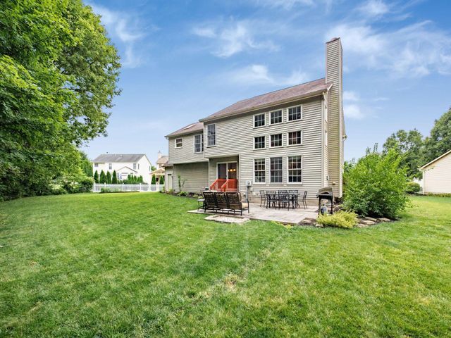 7446 Loy Rush Court, Canal Winchester, OH 43110