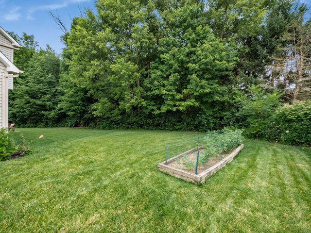 7446 Loy Rush Court, Canal Winchester, OH 43110