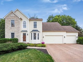 7446 Loy Rush Court, Canal Winchester, OH 43110