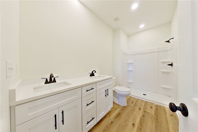 5518 W Railroad Ave, Patterson, GA 31557