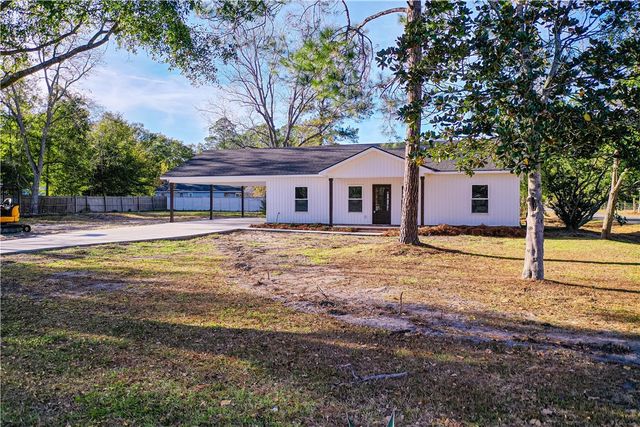 5518 W Railroad Ave, Patterson, GA 31557