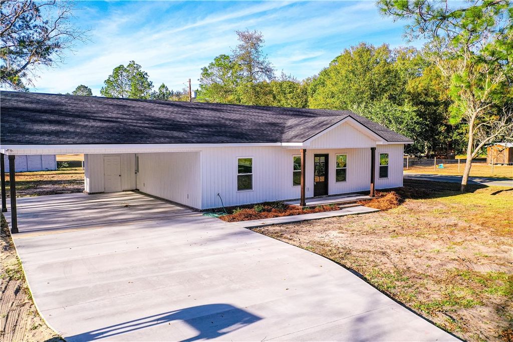 5518 W Railroad Ave, Patterson, GA 31557