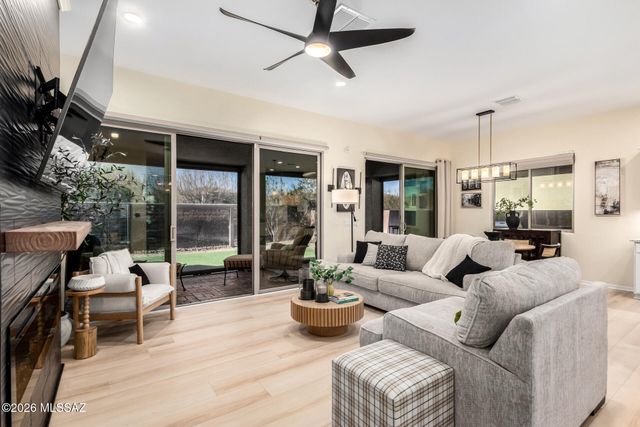 13215 N Stonecrop Lane, Oro Valley, AZ 85755