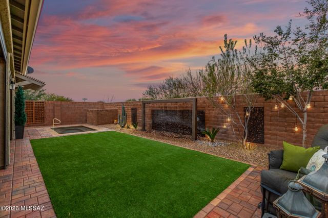 13215 N Stonecrop Lane, Oro Valley, AZ 85755