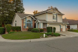 8216 Bellsbrae Dr, Antelope, CA 95843