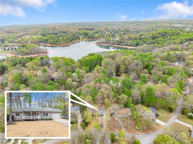 3112 Hidden Pass, Gainesville, GA 30506