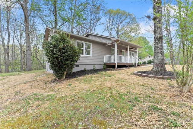 3112 Hidden Pass, Gainesville, GA 30506