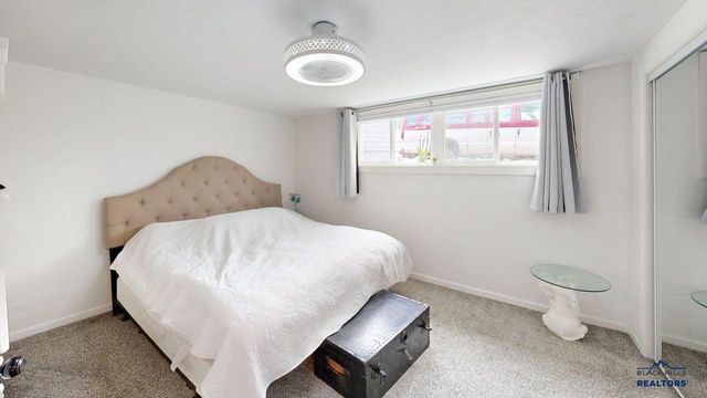 3715 LAWRENCE DR, Rapid City, SD 57701