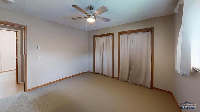3715 LAWRENCE DR, Rapid City, SD 57701