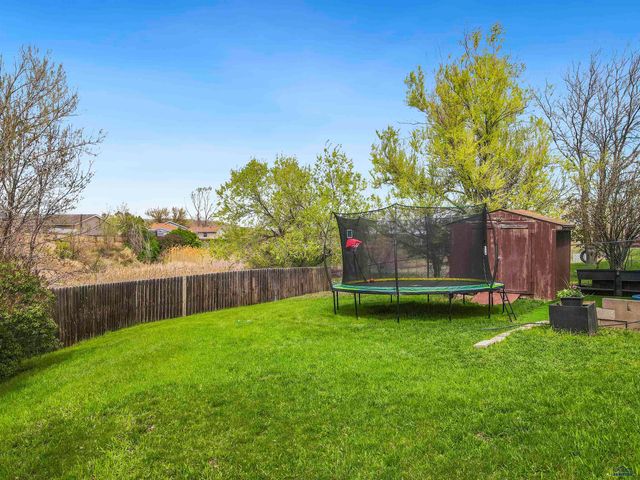 3715 LAWRENCE DR, Rapid City, SD 57701