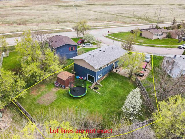 3715 LAWRENCE DR, Rapid City, SD 57701