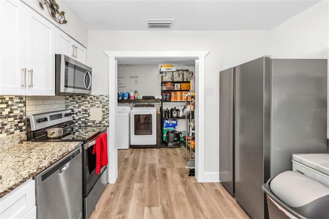 1020 COBBLESTONE AVENUE, Deltona, FL 32725