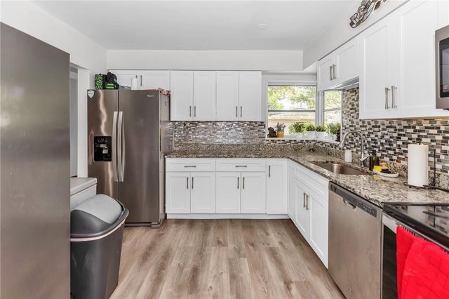 1020 COBBLESTONE AVENUE, Deltona, FL 32725