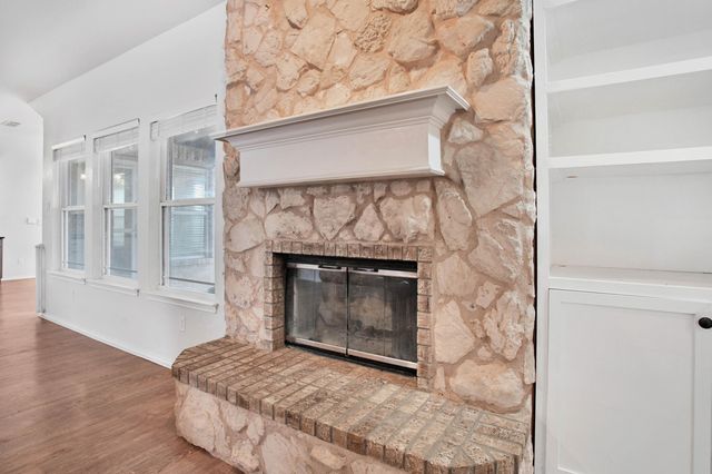 611 N 7th Street, Wolfforth, TX 79382