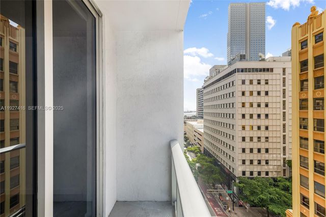 151 SE 1st St 905, Miami, FL 33131