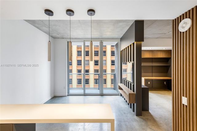 151 SE 1st St 905, Miami, FL 33131