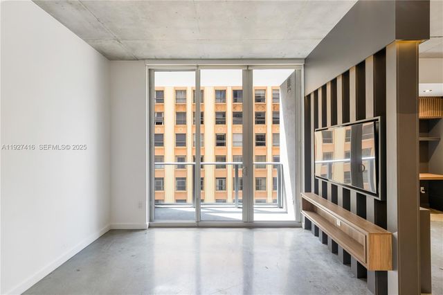 151 SE 1st St 905, Miami, FL 33131