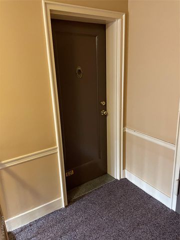 43 N Forest Avenue C21, Rockville Centre, NY 11570