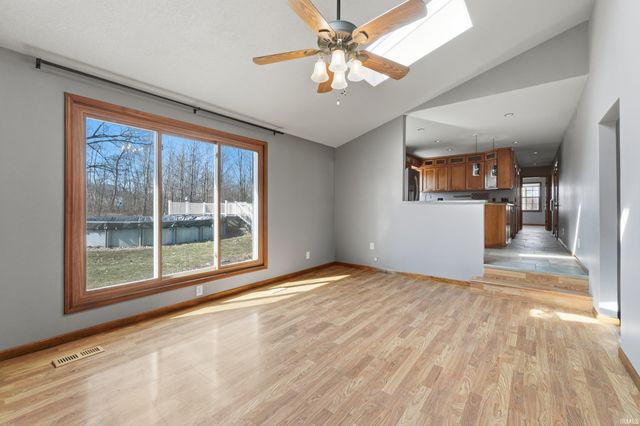 5211 Willow Bluff Trail, Huntertown, IN 46748