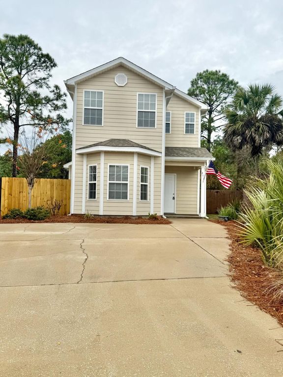 240 Water Oaks Loop, Santa Rosa Beach, FL 32459