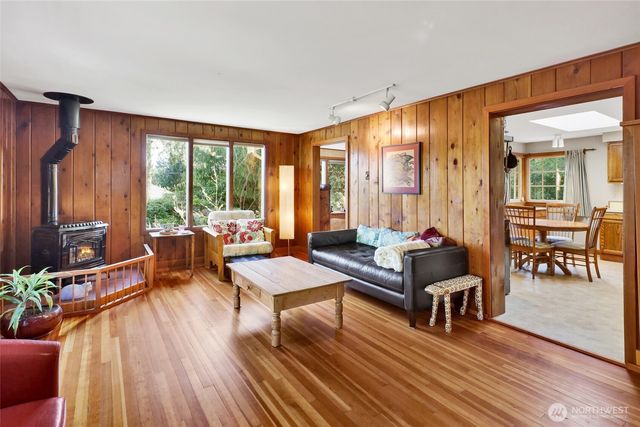 911 Coronado Avenue, Bellingham, WA 98229