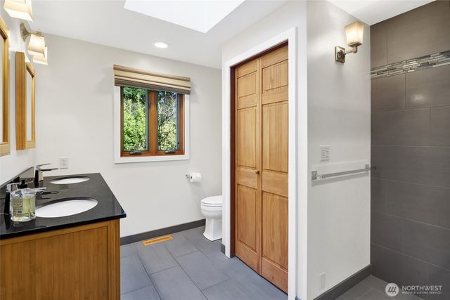 911 Coronado Avenue, Bellingham, WA 98229