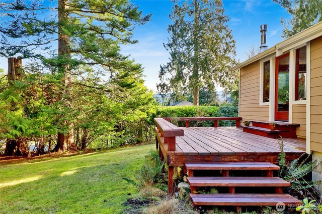 911 Coronado Avenue, Bellingham, WA 98229