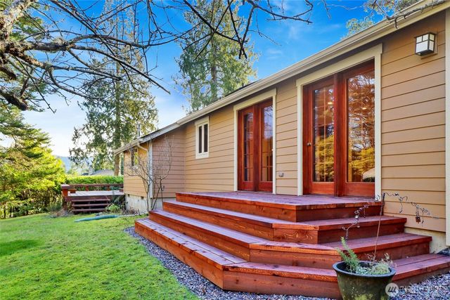 911 Coronado Avenue, Bellingham, WA 98229