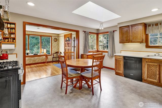 911 Coronado Avenue, Bellingham, WA 98229