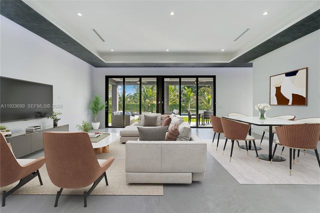 10398 SW 64th St, Miami, FL 33173