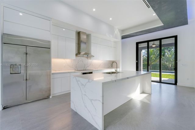 10398 SW 64th St, Miami, FL 33173