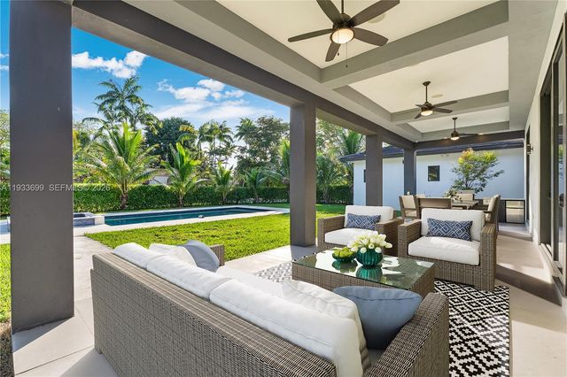 10398 SW 64th St, Miami, FL 33173