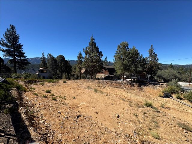 1084 Cedar Mountain Road, Big Bear City, CA 92314