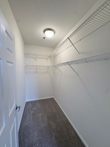 625 Deerfield Road 206, Deerfield, IL 60015
